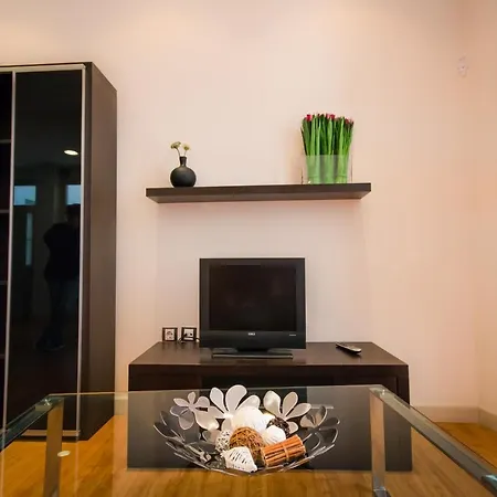 Apartment Holidays2malaga Luis De Velazquez High Speed Wifi Malaga
